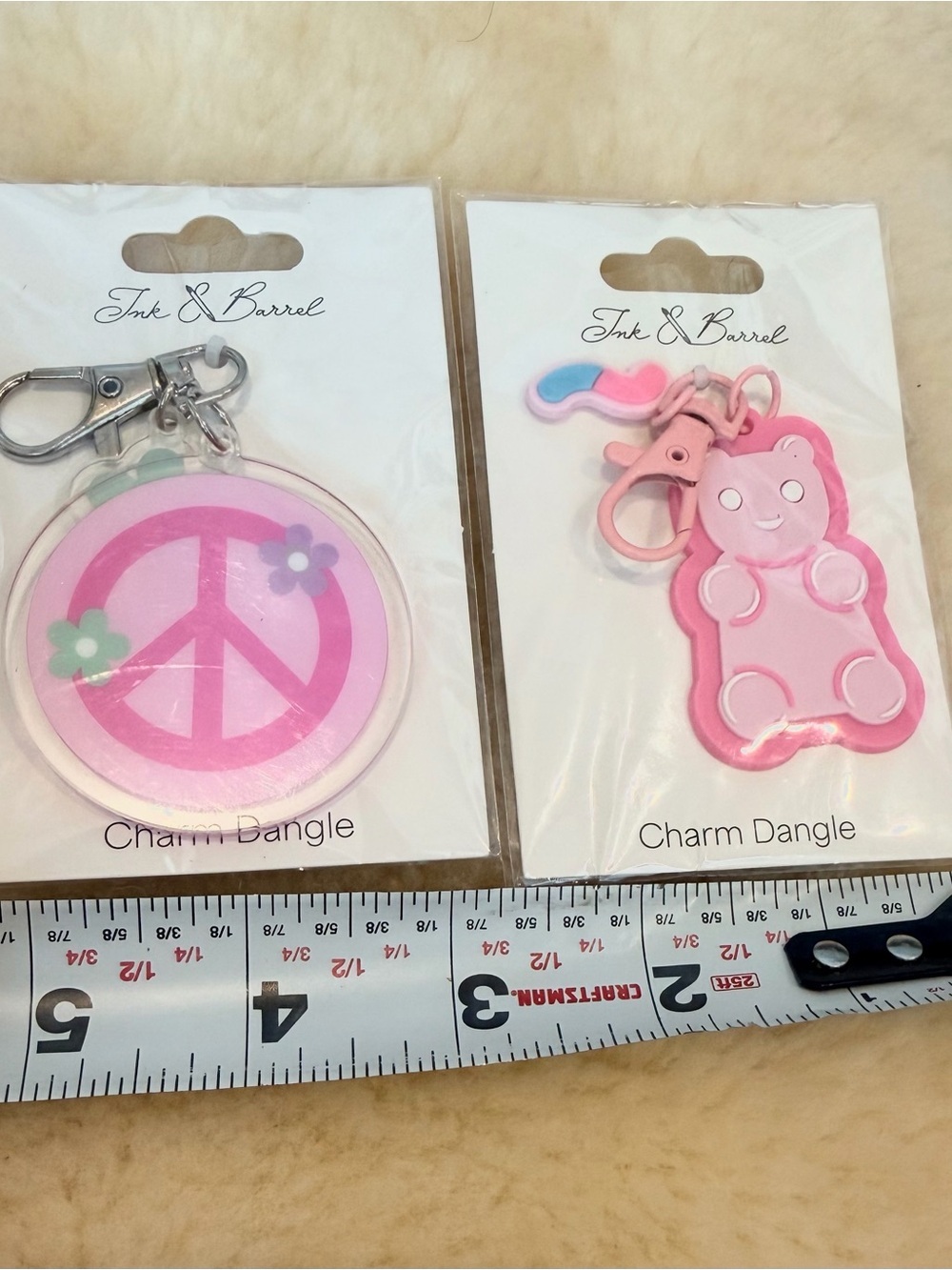 Kids Pink Gummy Bear & Peace Sign Charm Bag Charm/ Keychain - Picture 2 of 2
